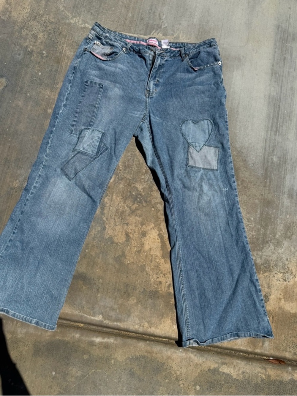 Zana Di Light Blue Denim Jeans with Pink Waistband Trim